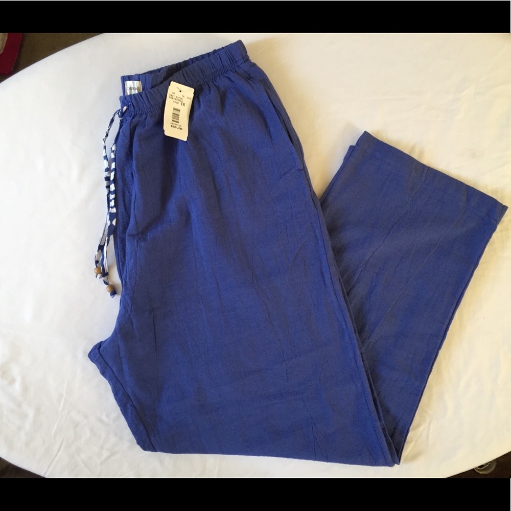 Draper’s & Damon’s Blue Periwinkle Cropped Pants